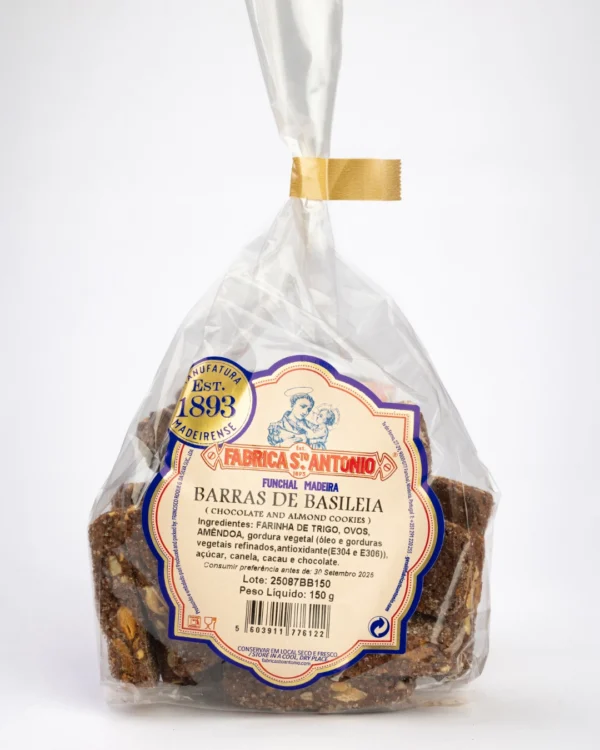 Barras de Basileia Fabrica sto Antonio, cor de chocolate, embaladas em saco transparente selado com fita dourada